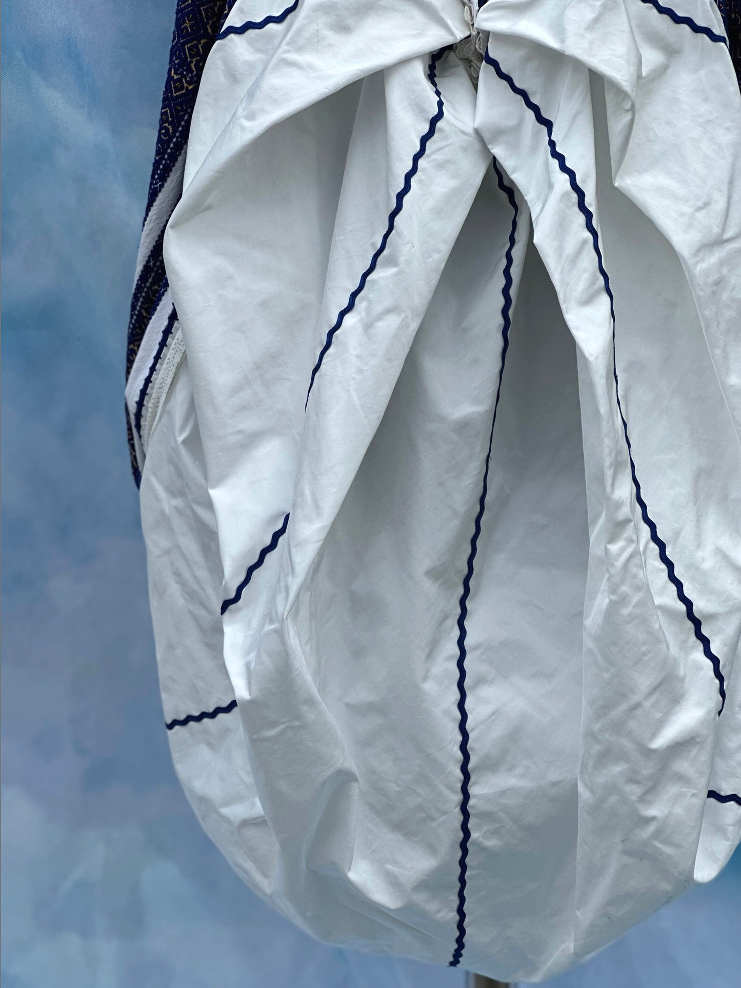 "Dor" White and Blue Short Dress