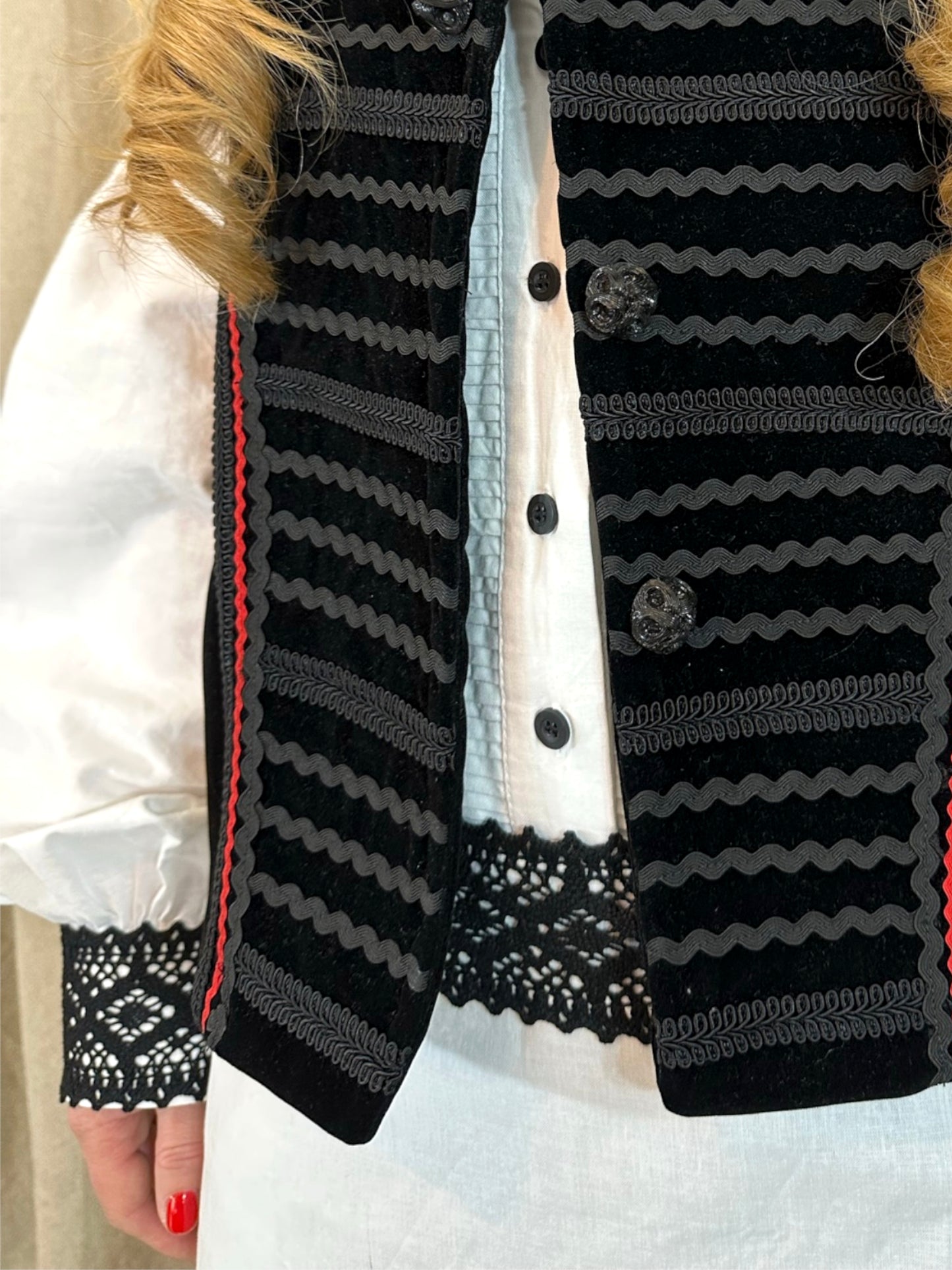 Romanian Folklore Inspired Vest - Black & Red