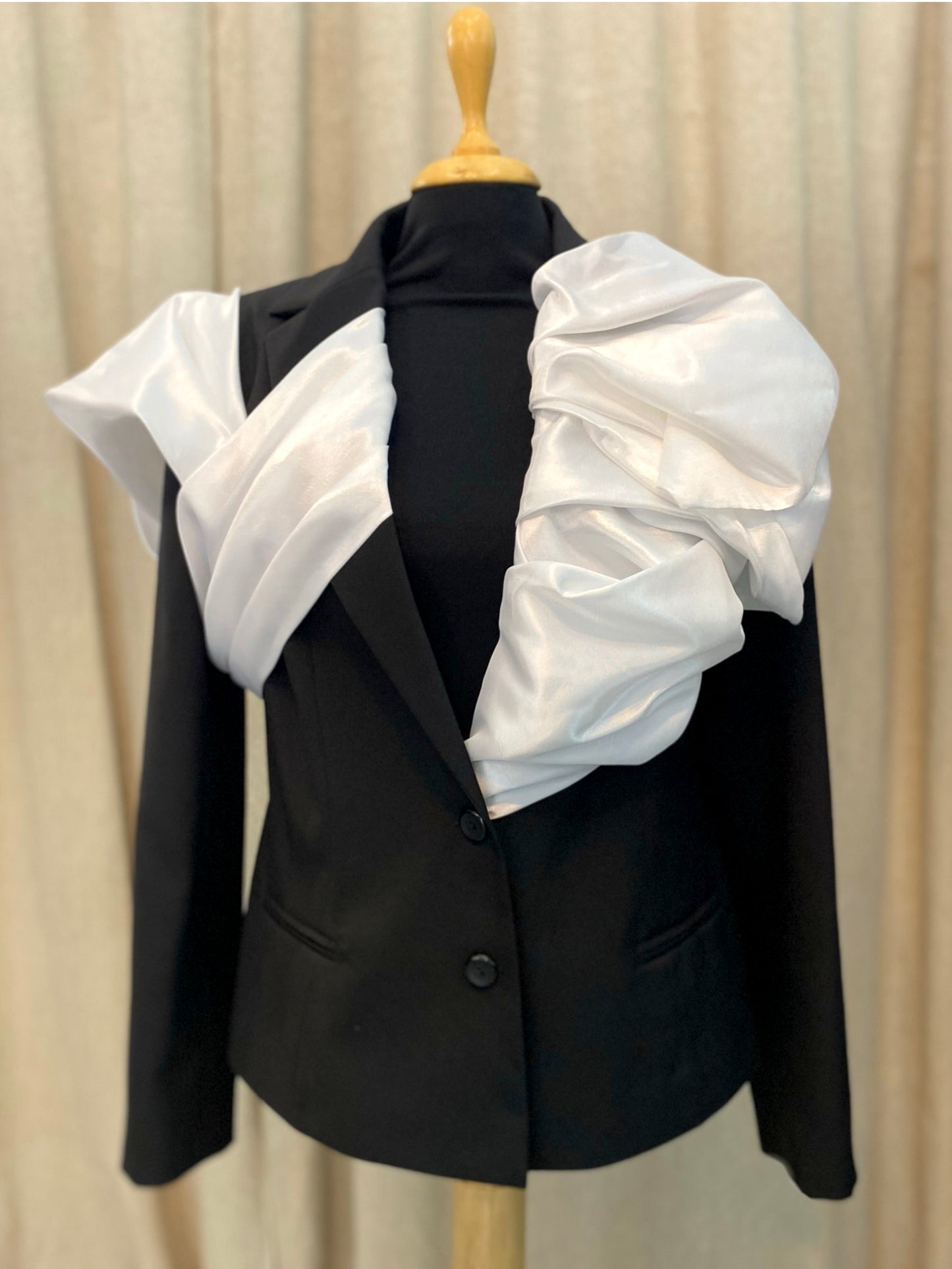 Black Jacket With White Taffeta Details