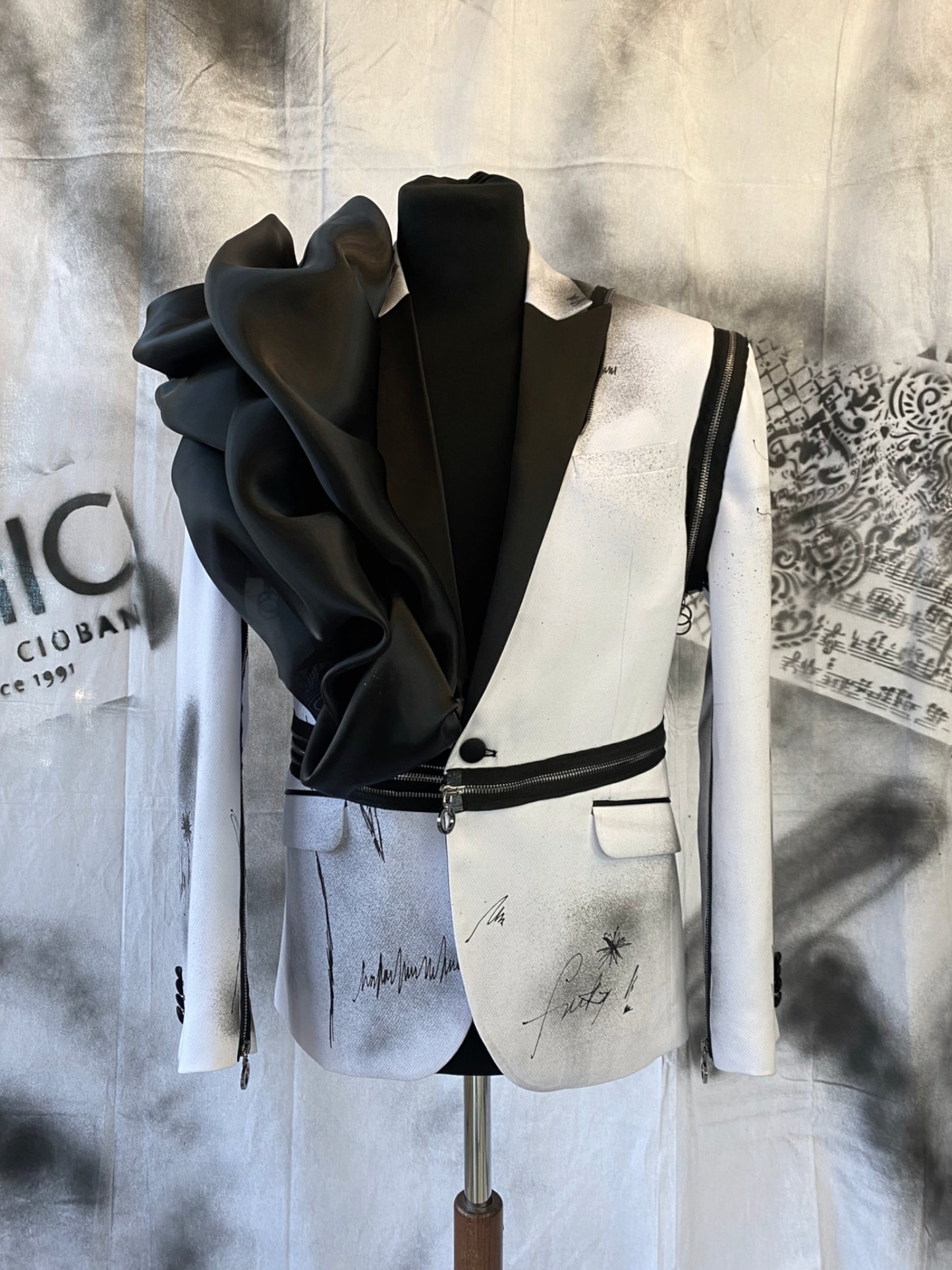 Puzzle Hand-painted Smoking Jacket With Metallic Zippers