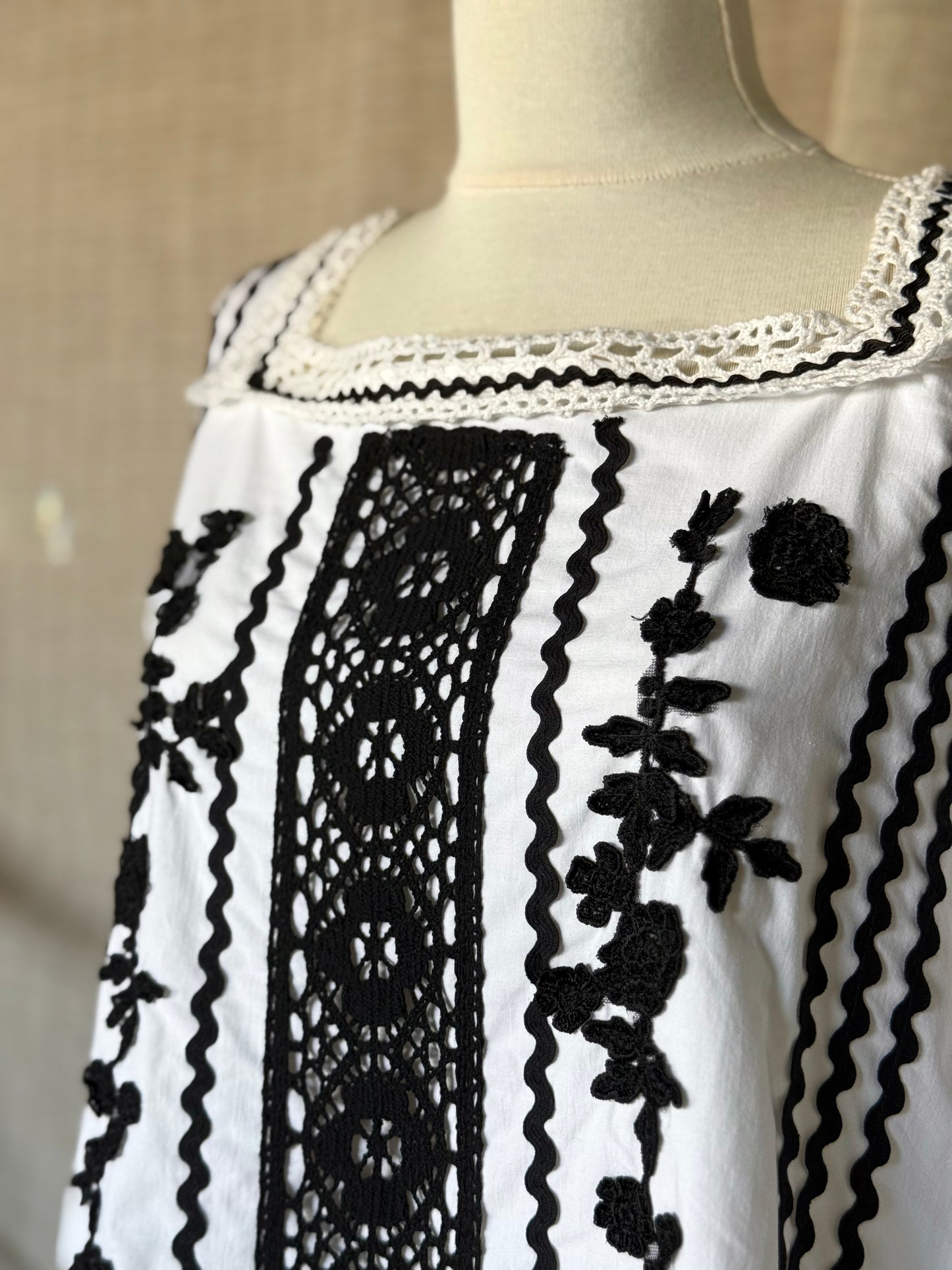 Romanian Folklore-Inspired Blouse with Black Details