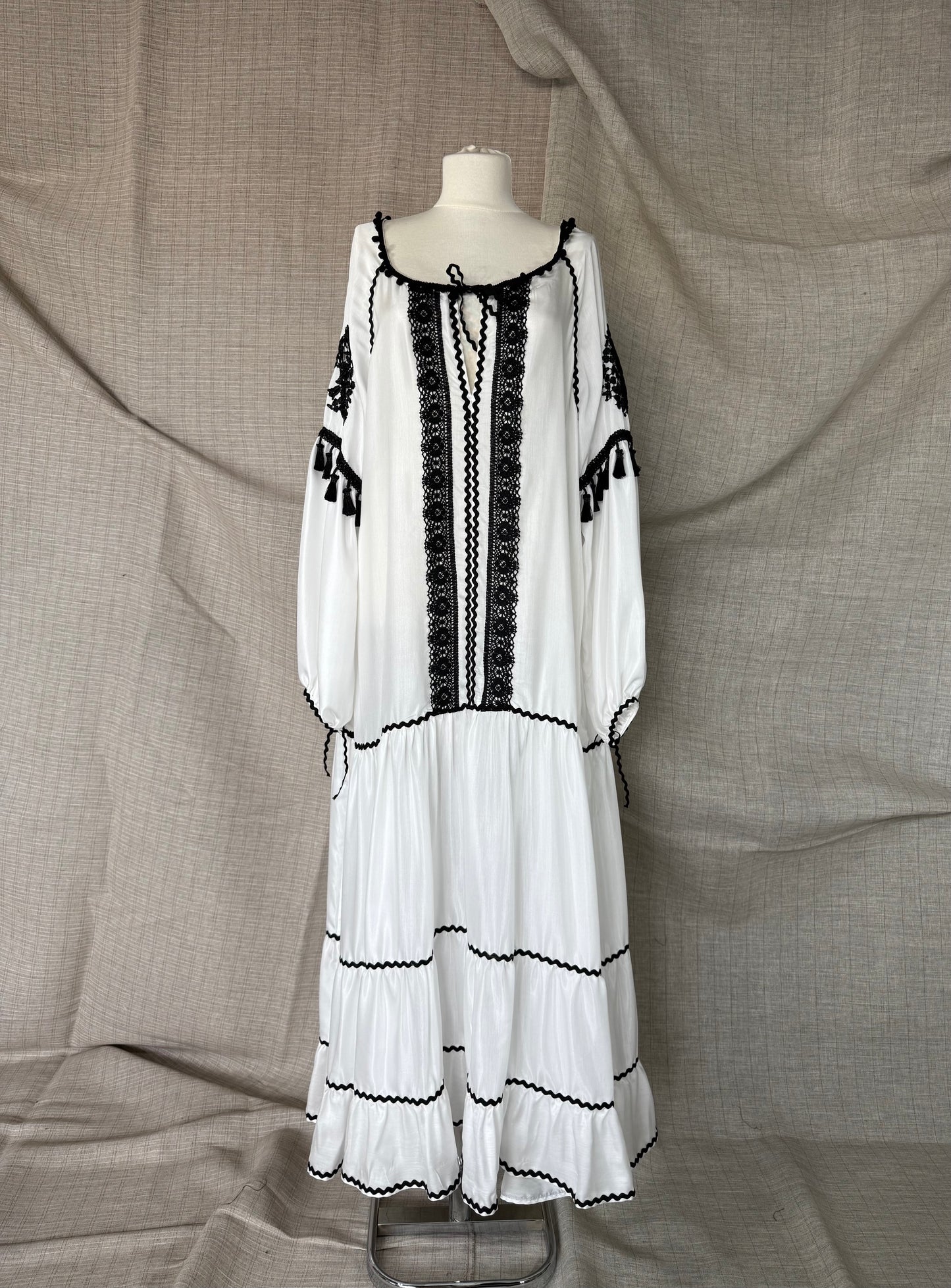 Folklore-inspired Dress with Black Details