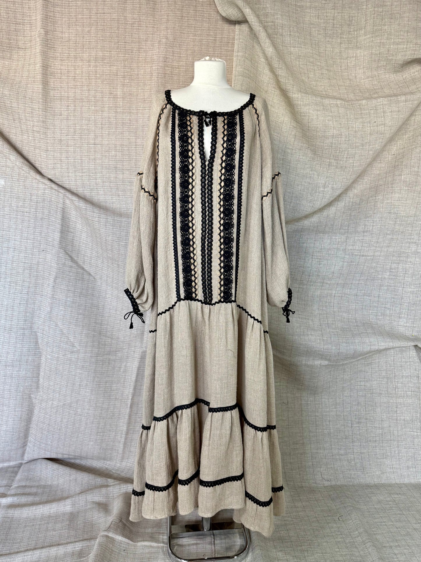 Folklore-inspired Dress with Black Details